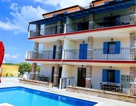 Apartman Lina 우마그 외부 사진