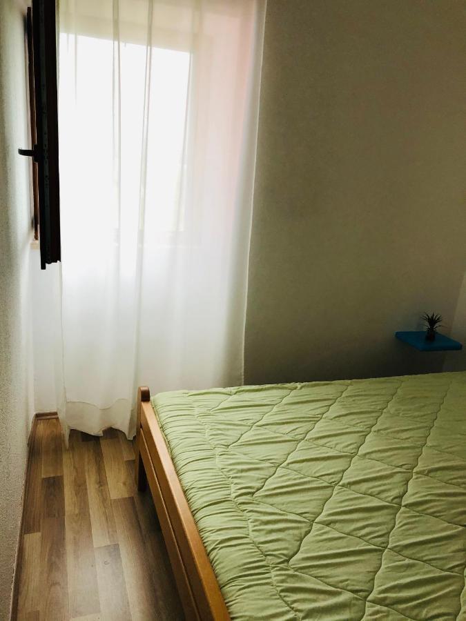 Apartman Lina 우마그 외부 사진